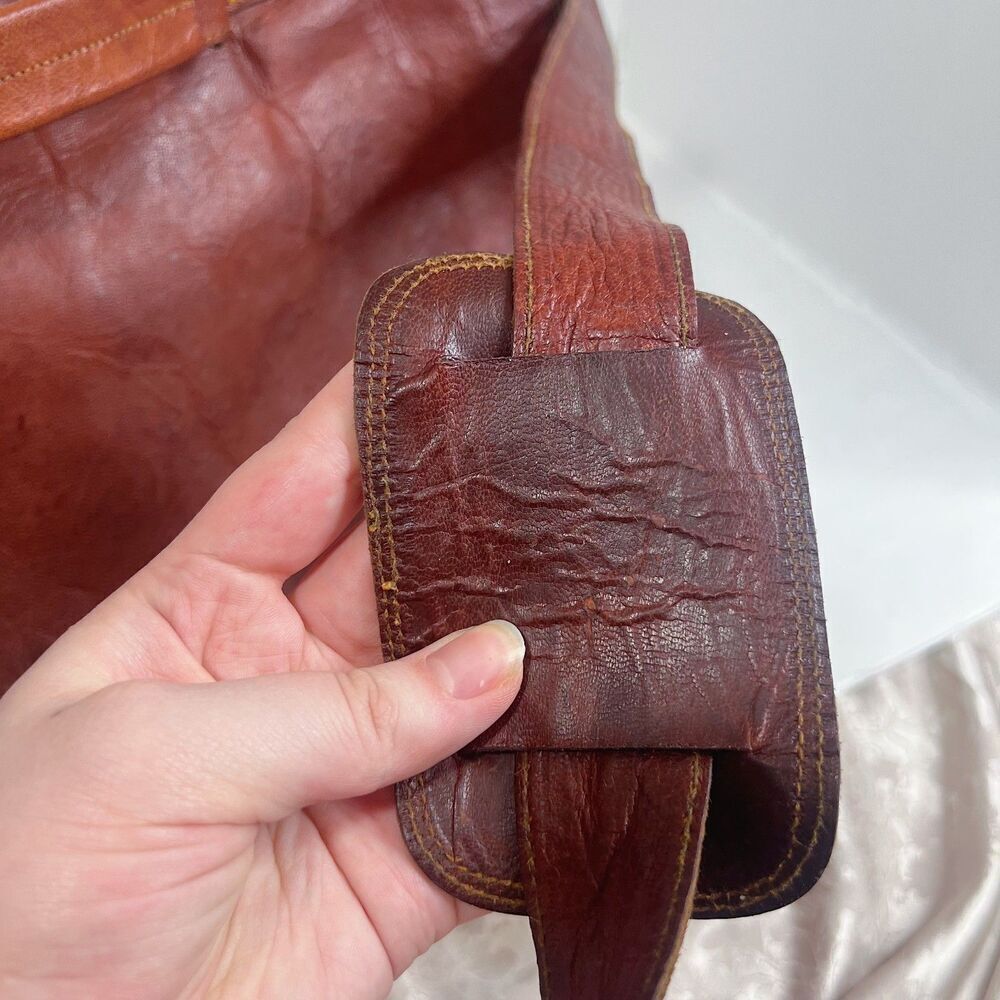 Vintage Cognac Leather Messenger Back Satchel Briefcase Laptop Case - Picture 11 of 12